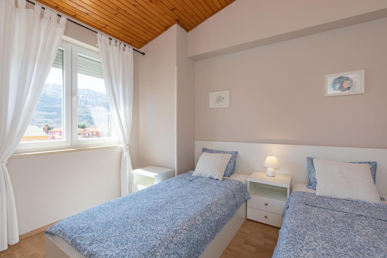 Apartment Ivanka 2 Башка Екстер'єр фото